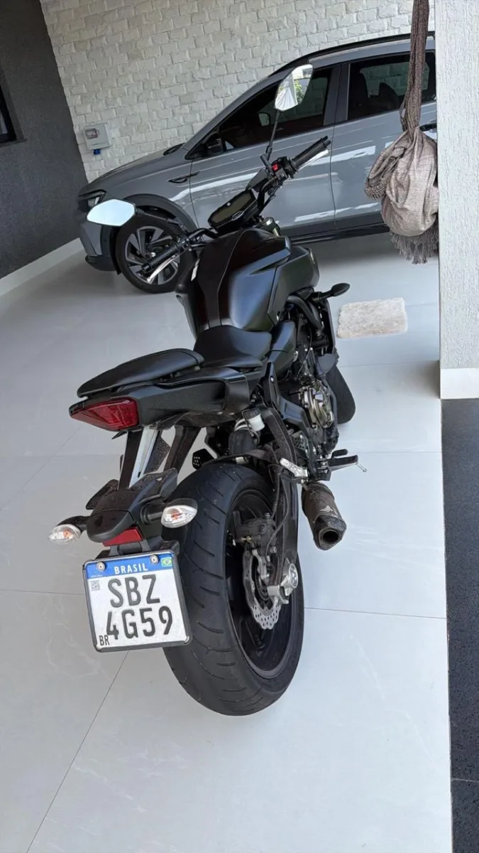 Foto 4 de Vendo moto MT 07 Yamaha ano 2024